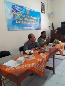 Pembinaan dan Pembekalan Bagi Ketua RT & RW